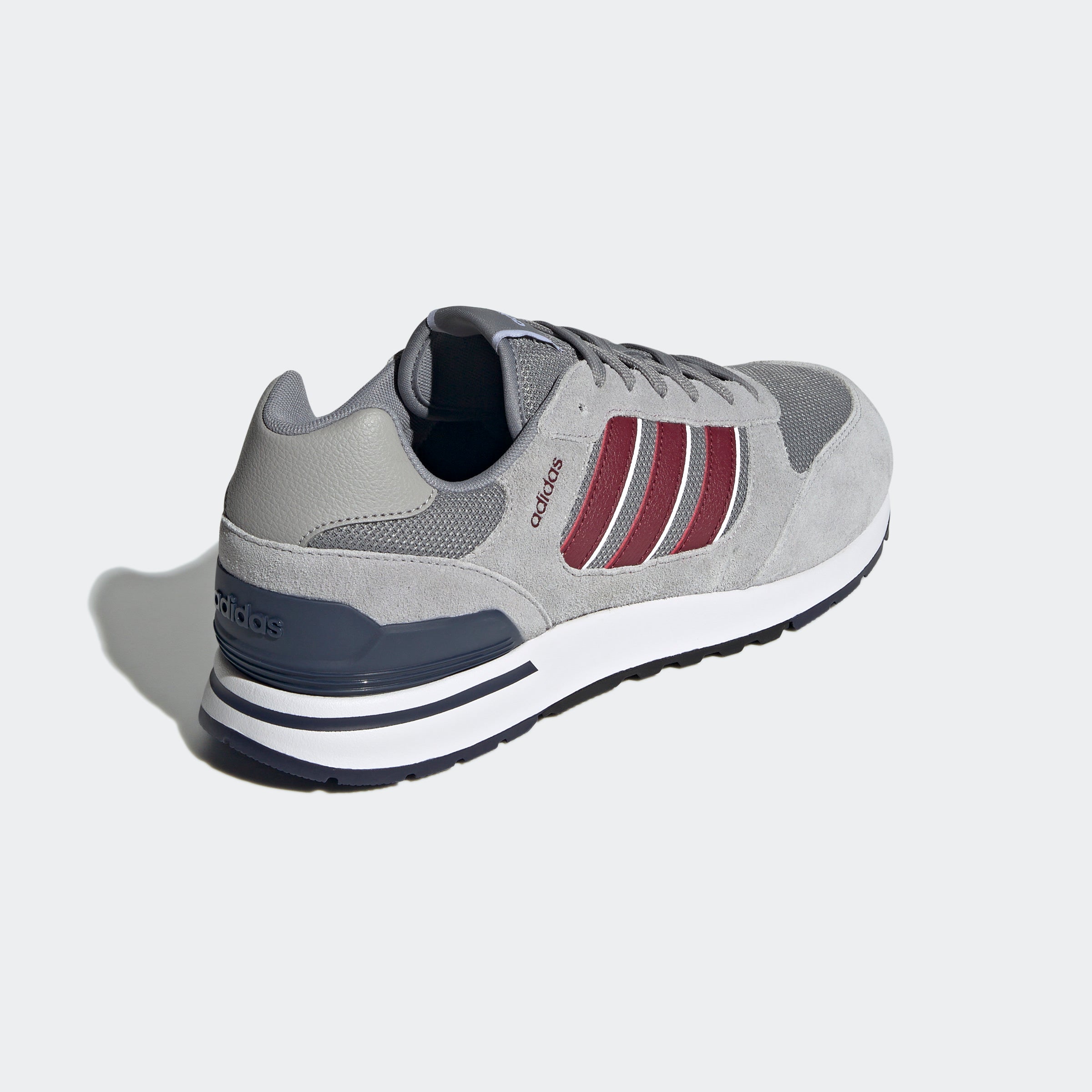 Adidas RUN 80s Sneakers in Grey