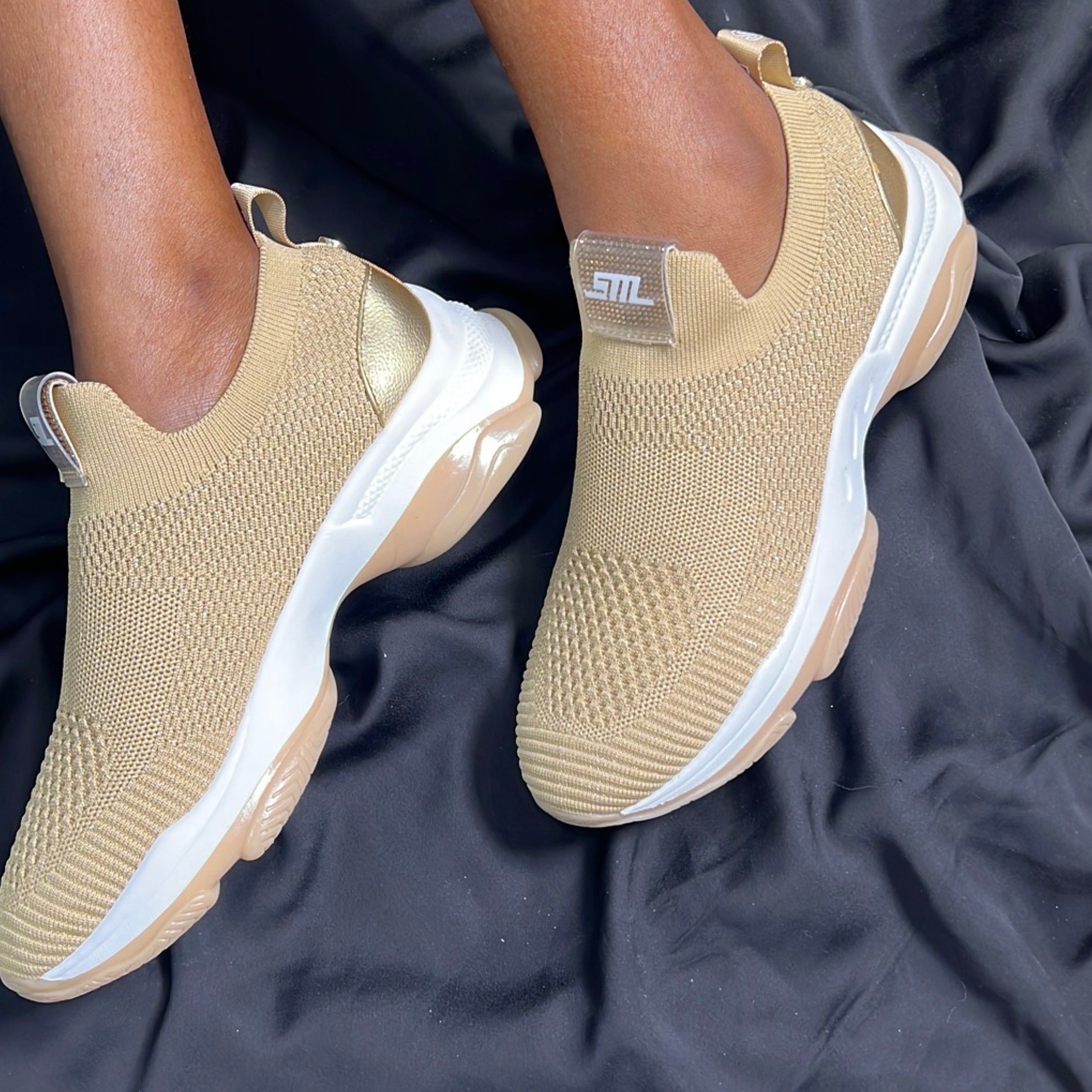 Steve Madden Elastic Beathable Slip-Ons in Bronze