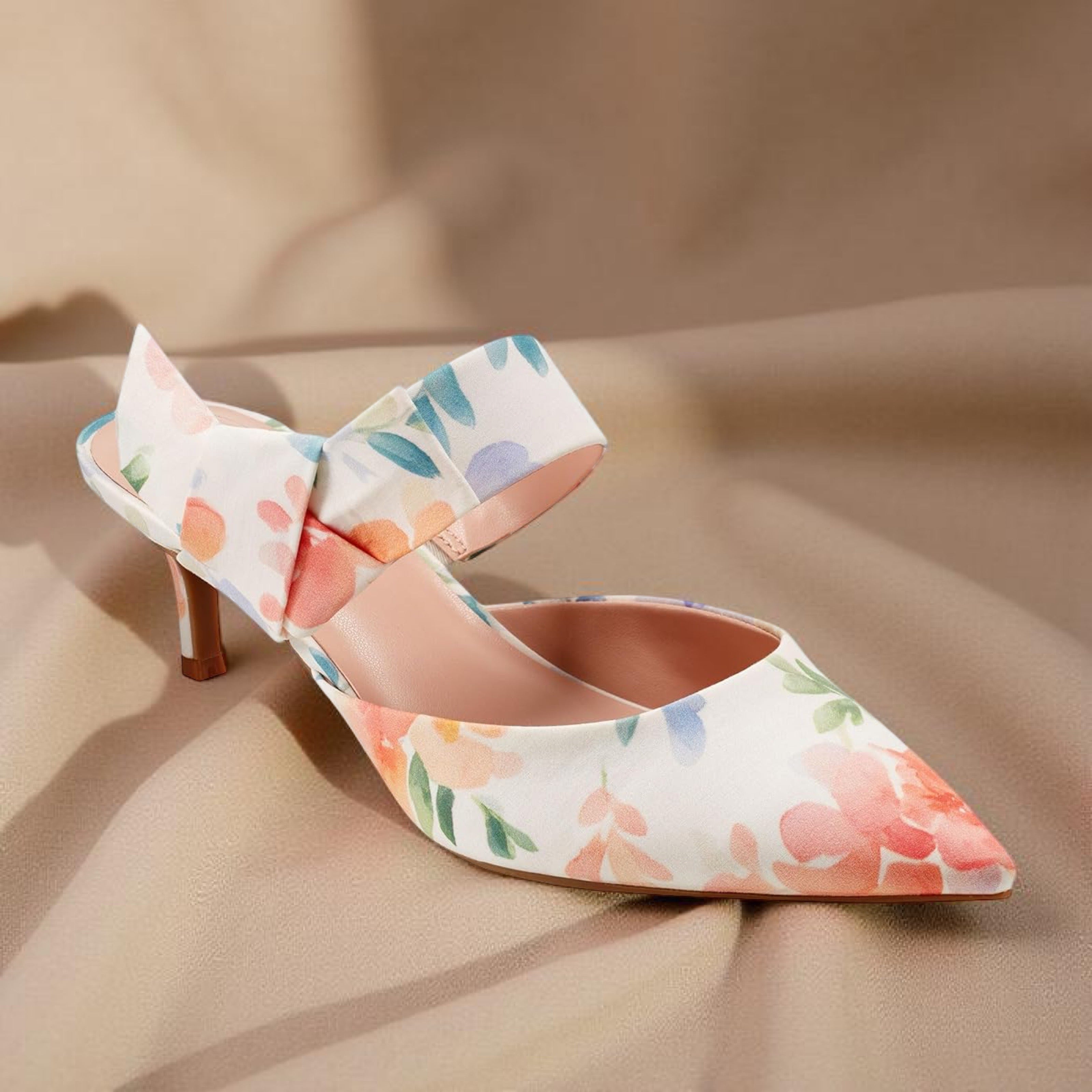 Bandolino Floral Pointed Toe Mule in Off White
