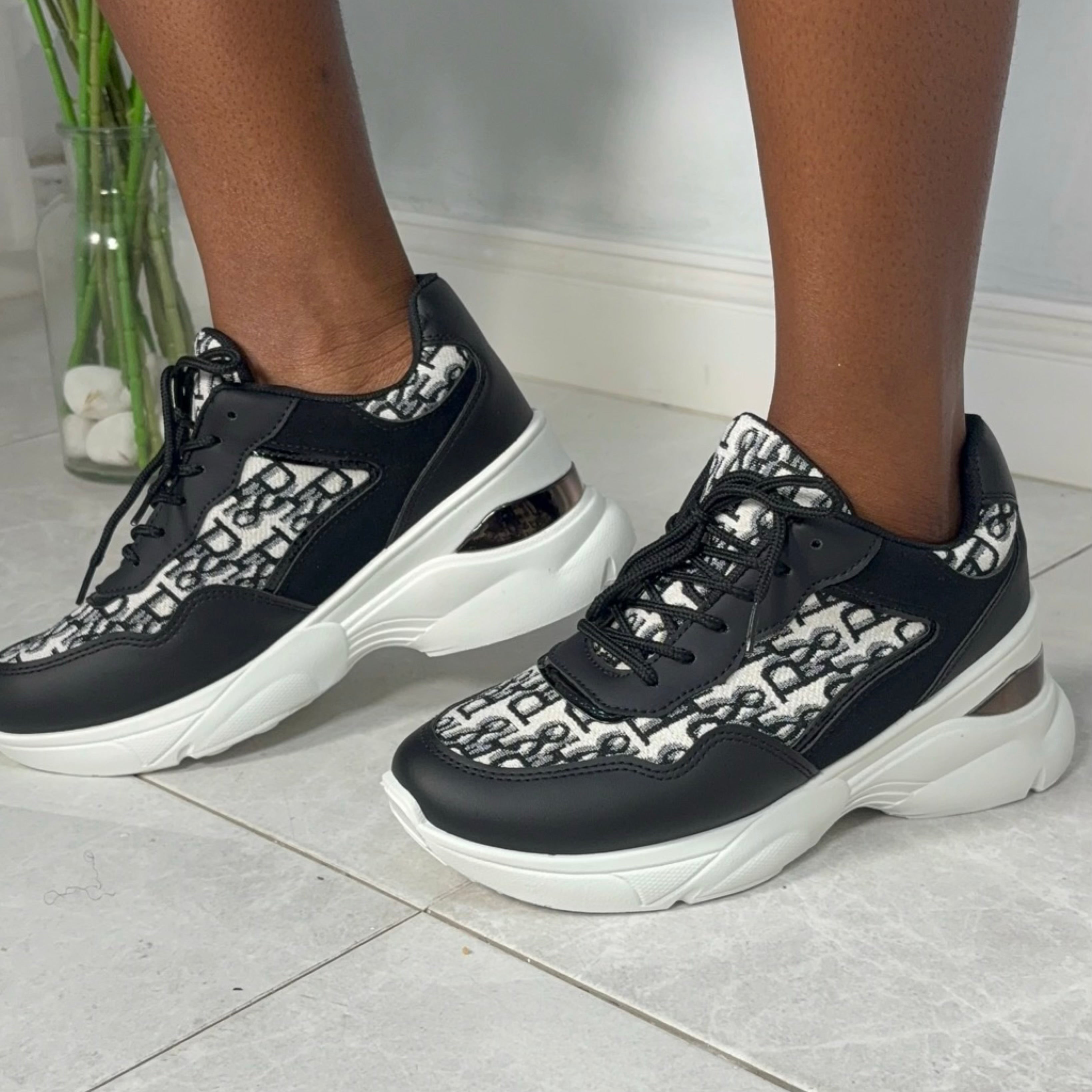 The Metro Sneakers in Black Pattern