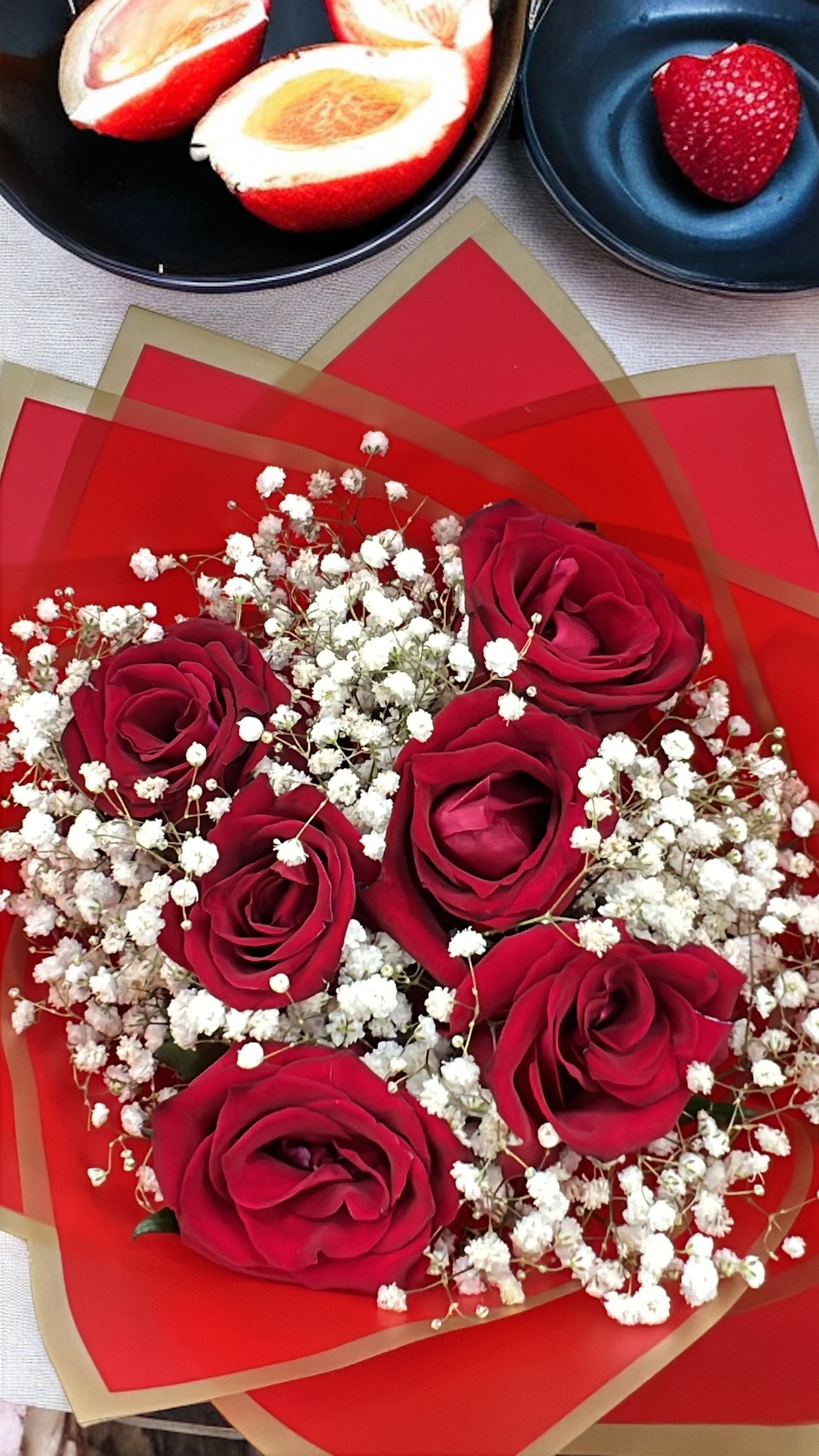 VALENTINES BOUQUET OF RED ROSES