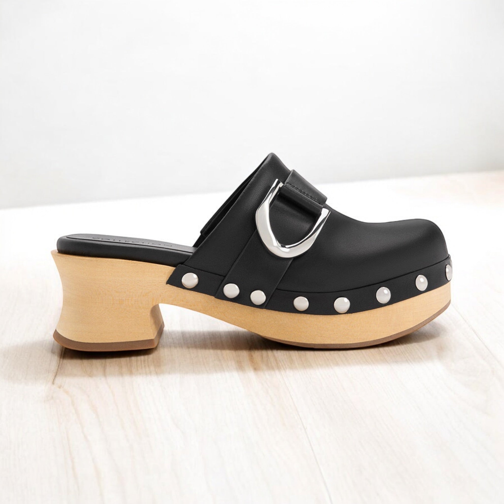 CHARLES & KEITH WOMEN'S CLOGS IN BLACK