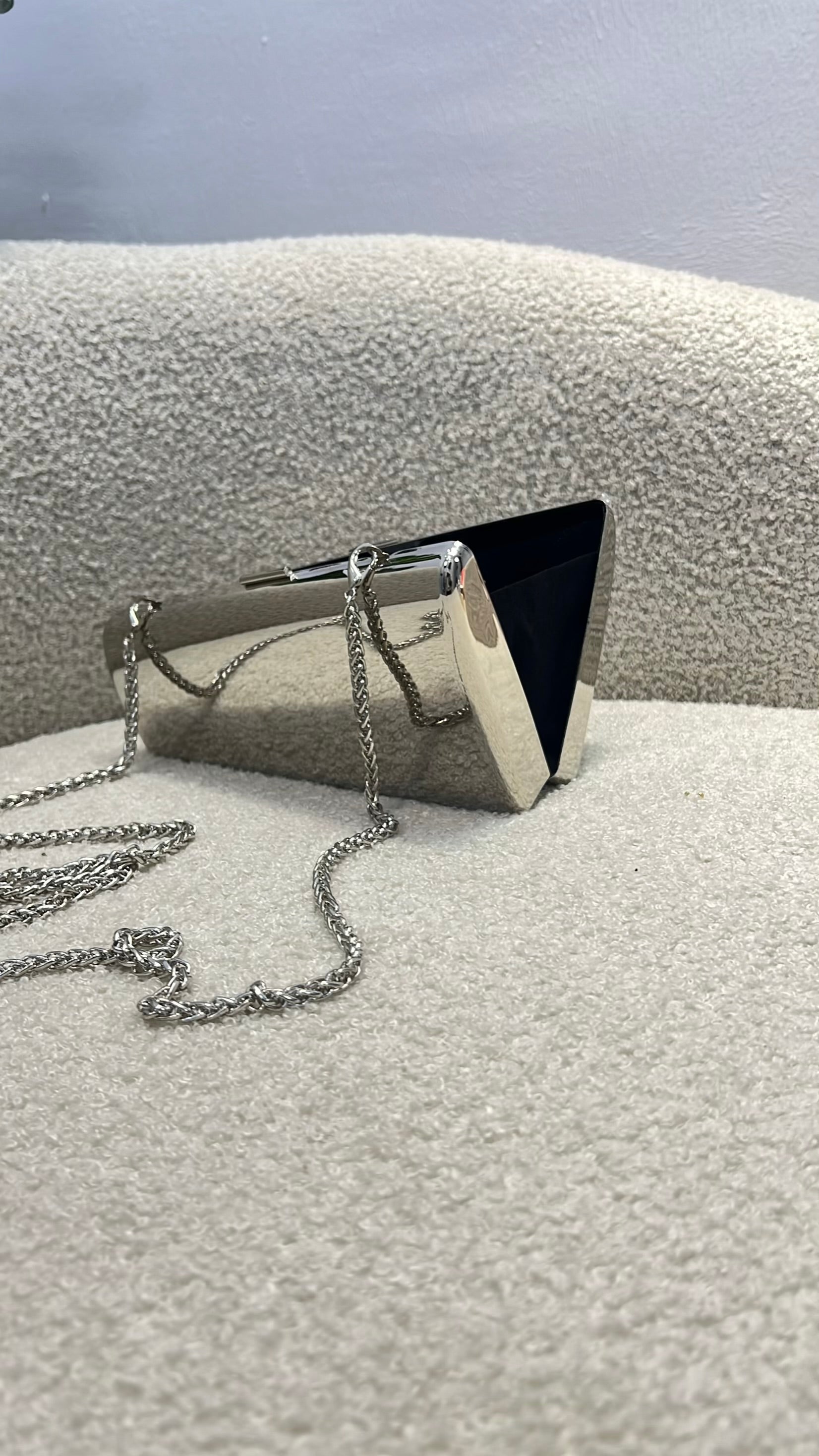 Classic Metallic Magnetic Clasp Slanted Clutch Purse in Silver