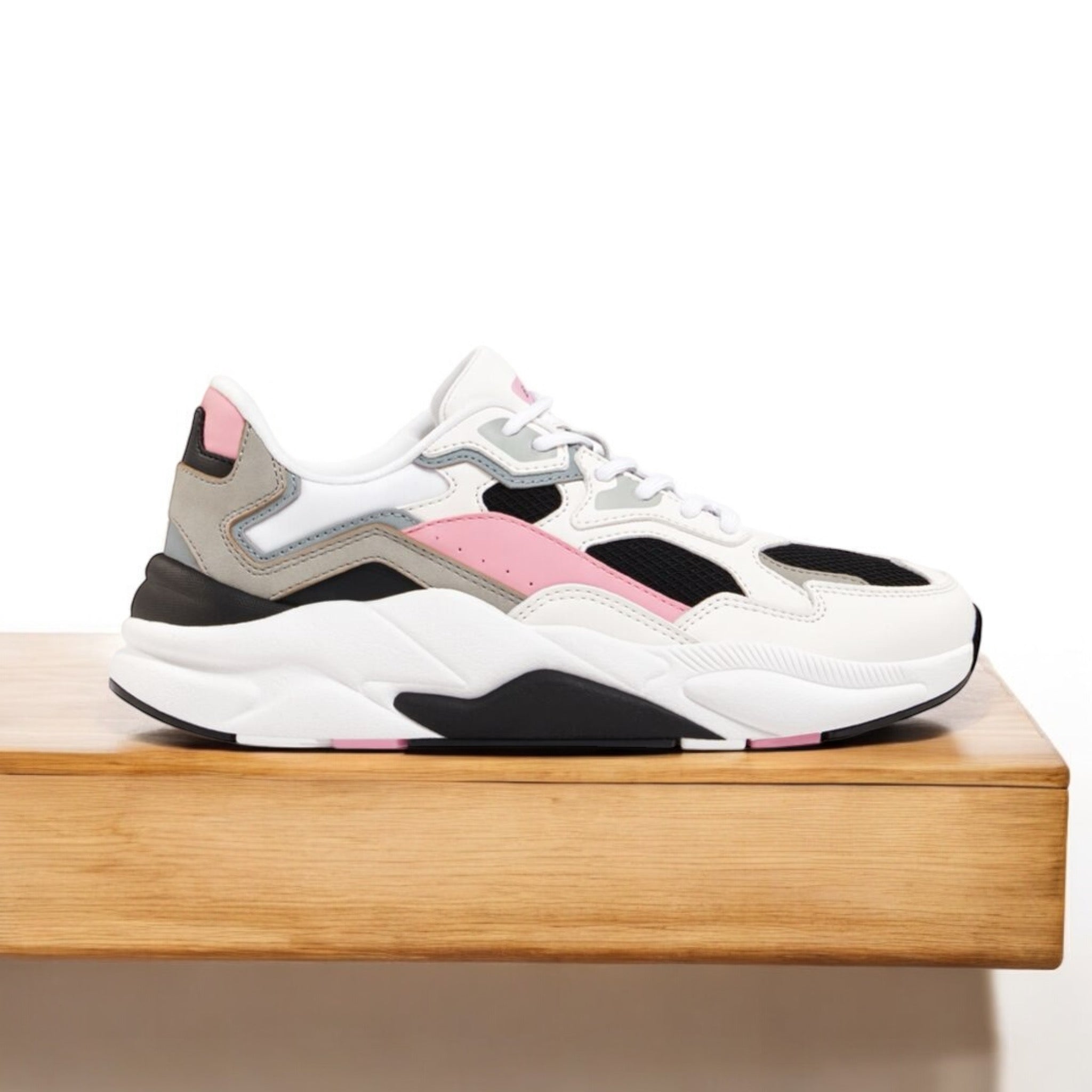 BERSHKA WOMAN TRAINERS WHITE/PINK