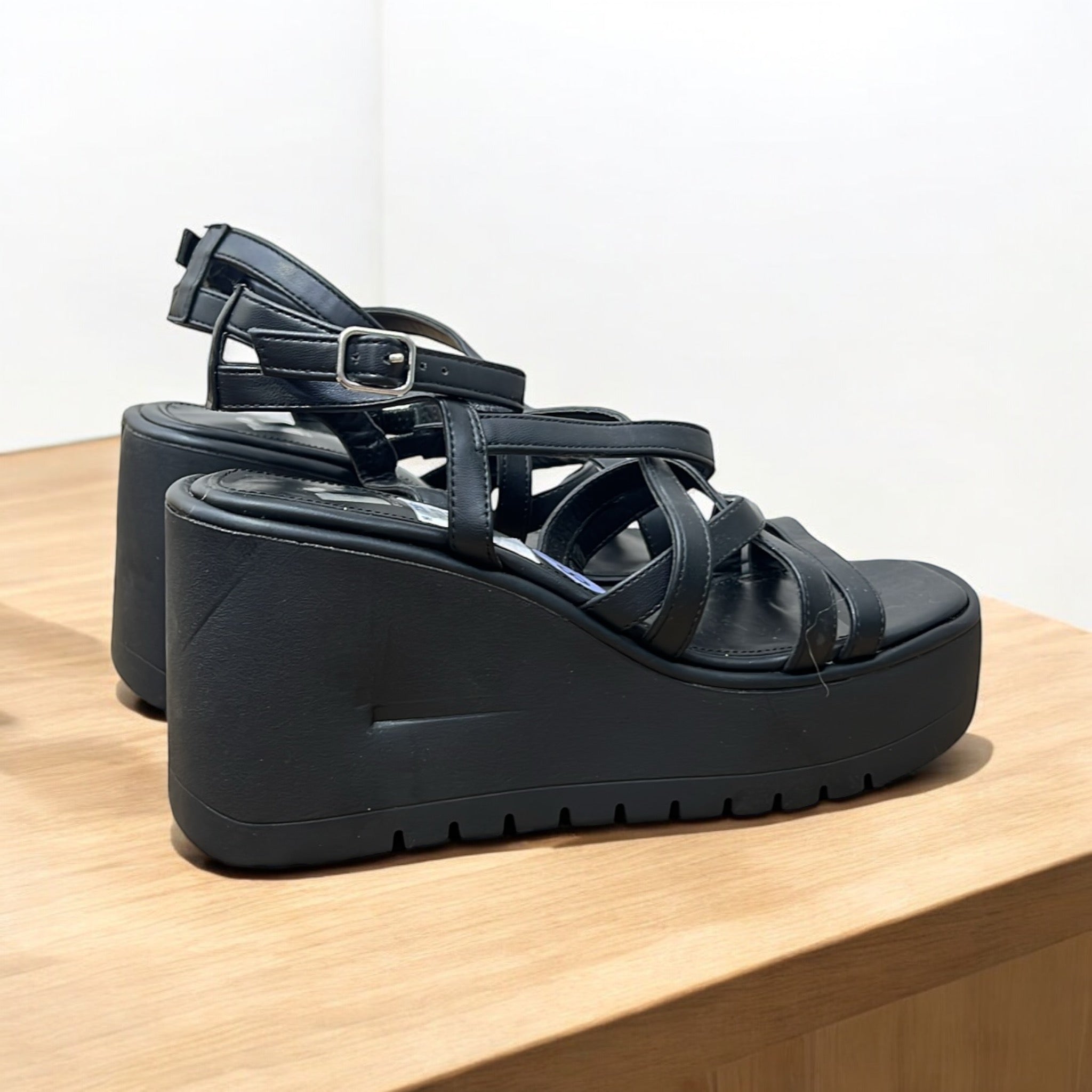 REPORT STRAPPY WEDGE SANDAL IN BLACK