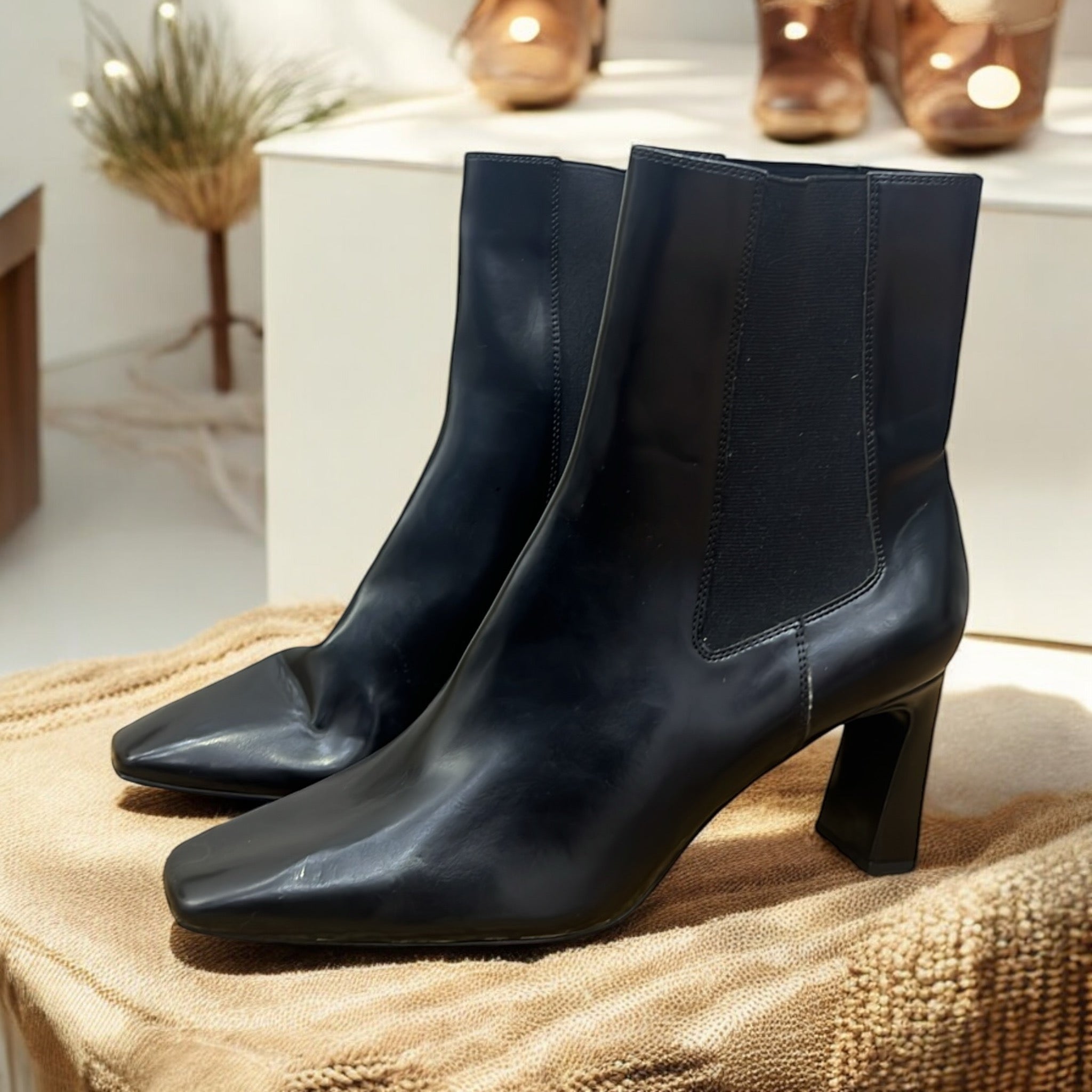 ZARA SQUARE TOE BOOT IN BLACK