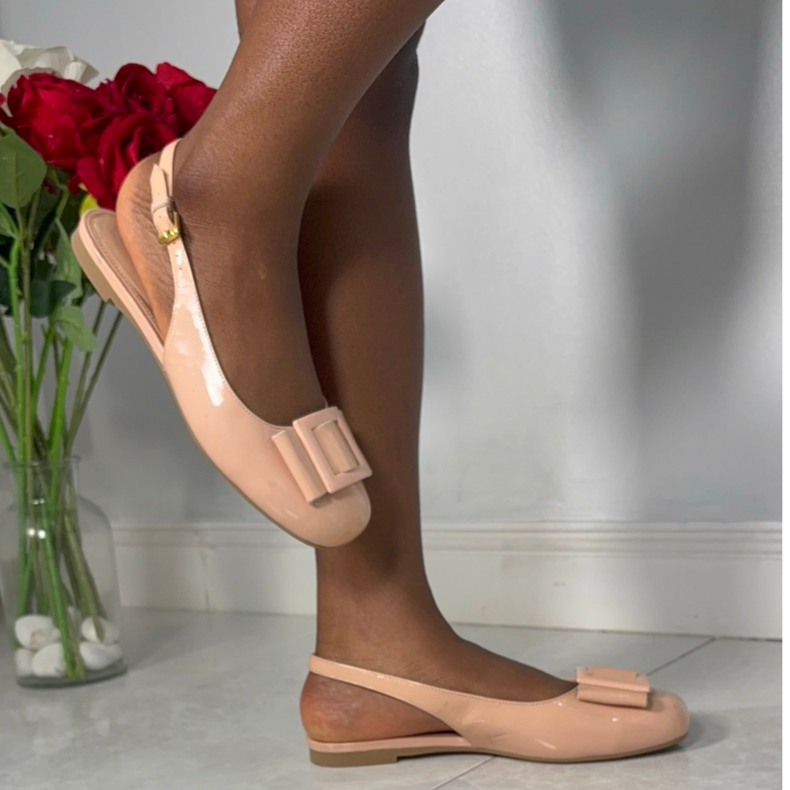 Wydr Studios Round-Toe Bow Detail Slinback Flats in Blush