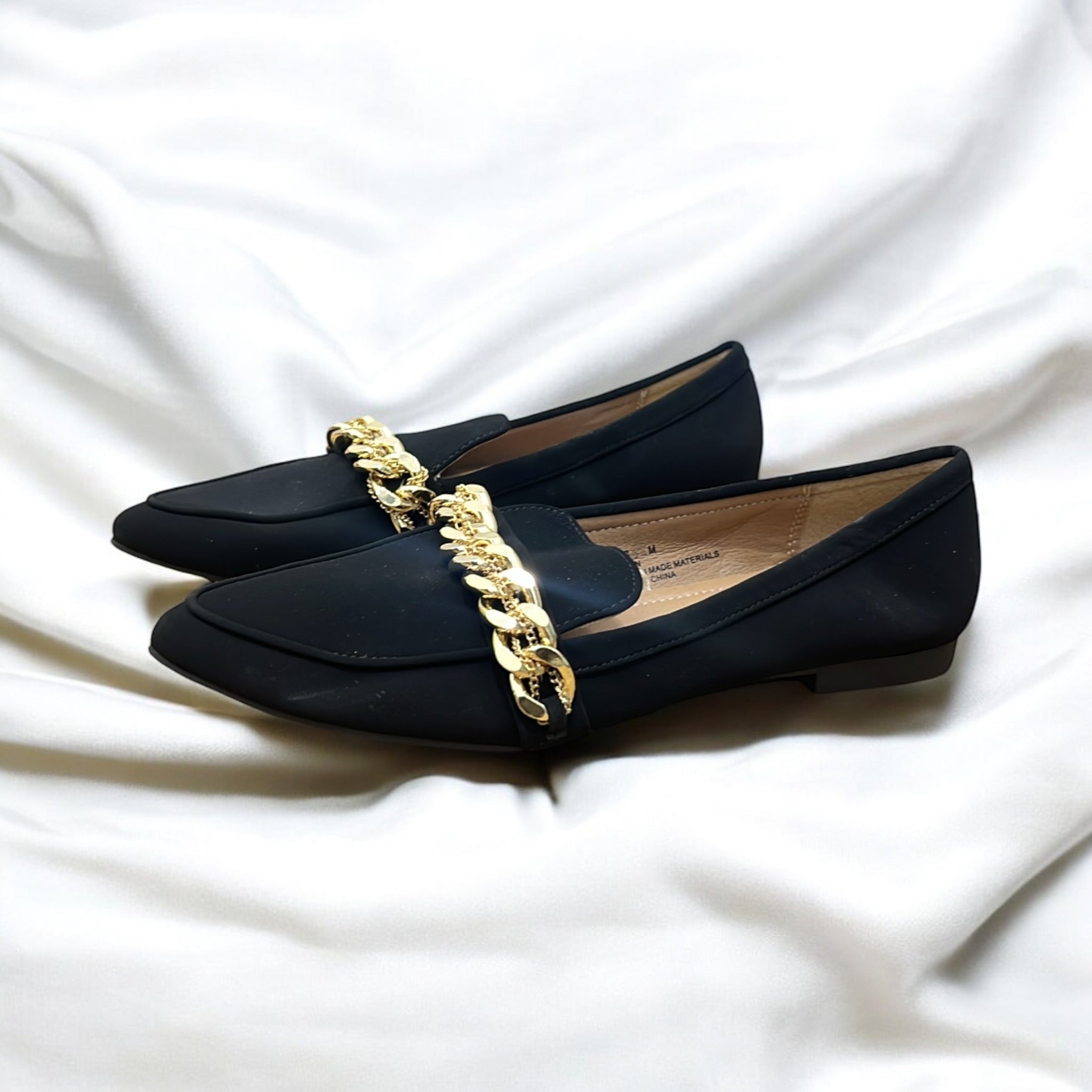 REPORT SUEDE CHAIN DETAIL FLAT SHOES IN BLACK