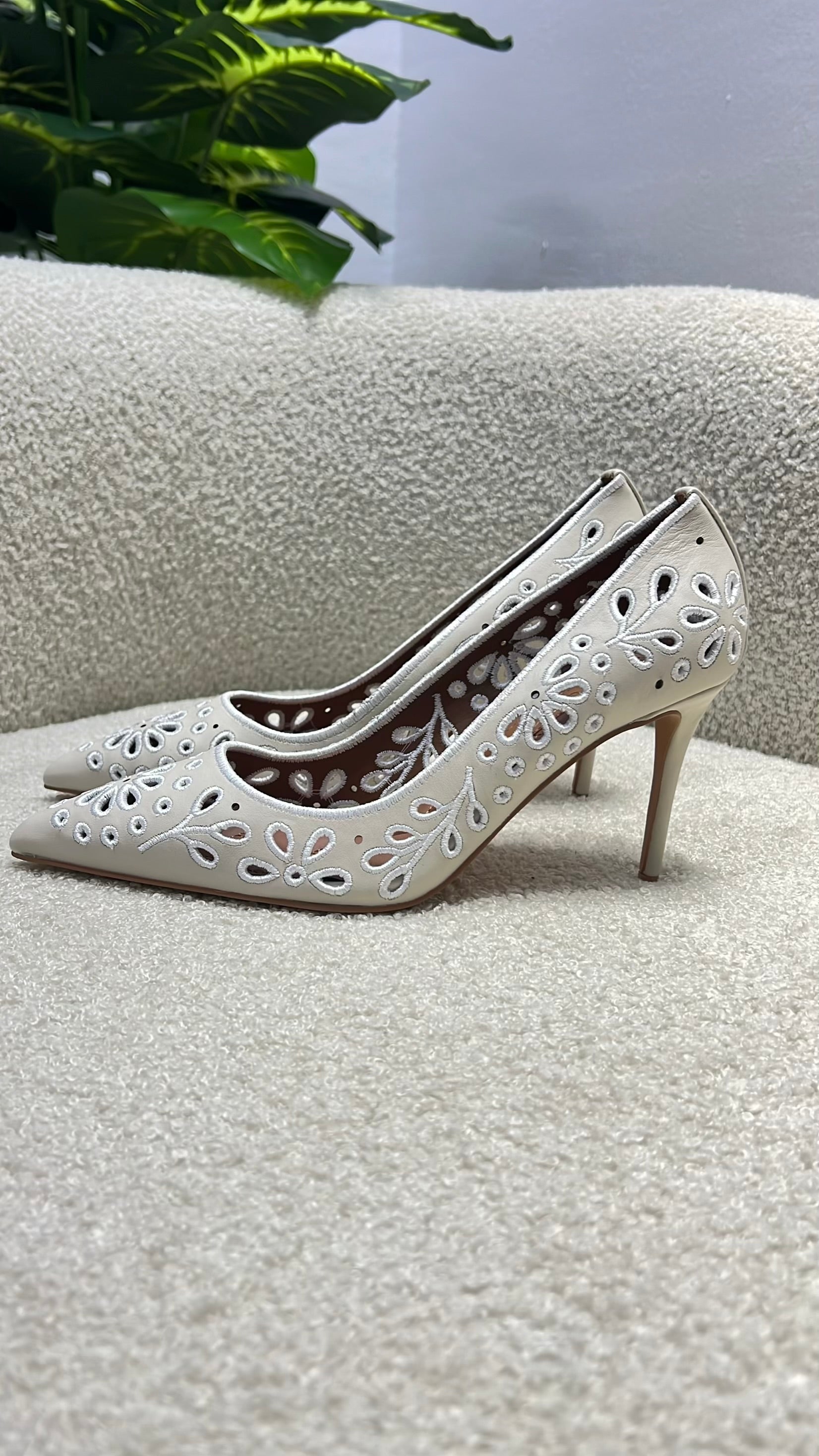 Kurt Geiger Perforated Pointed Toe Pump in Grey