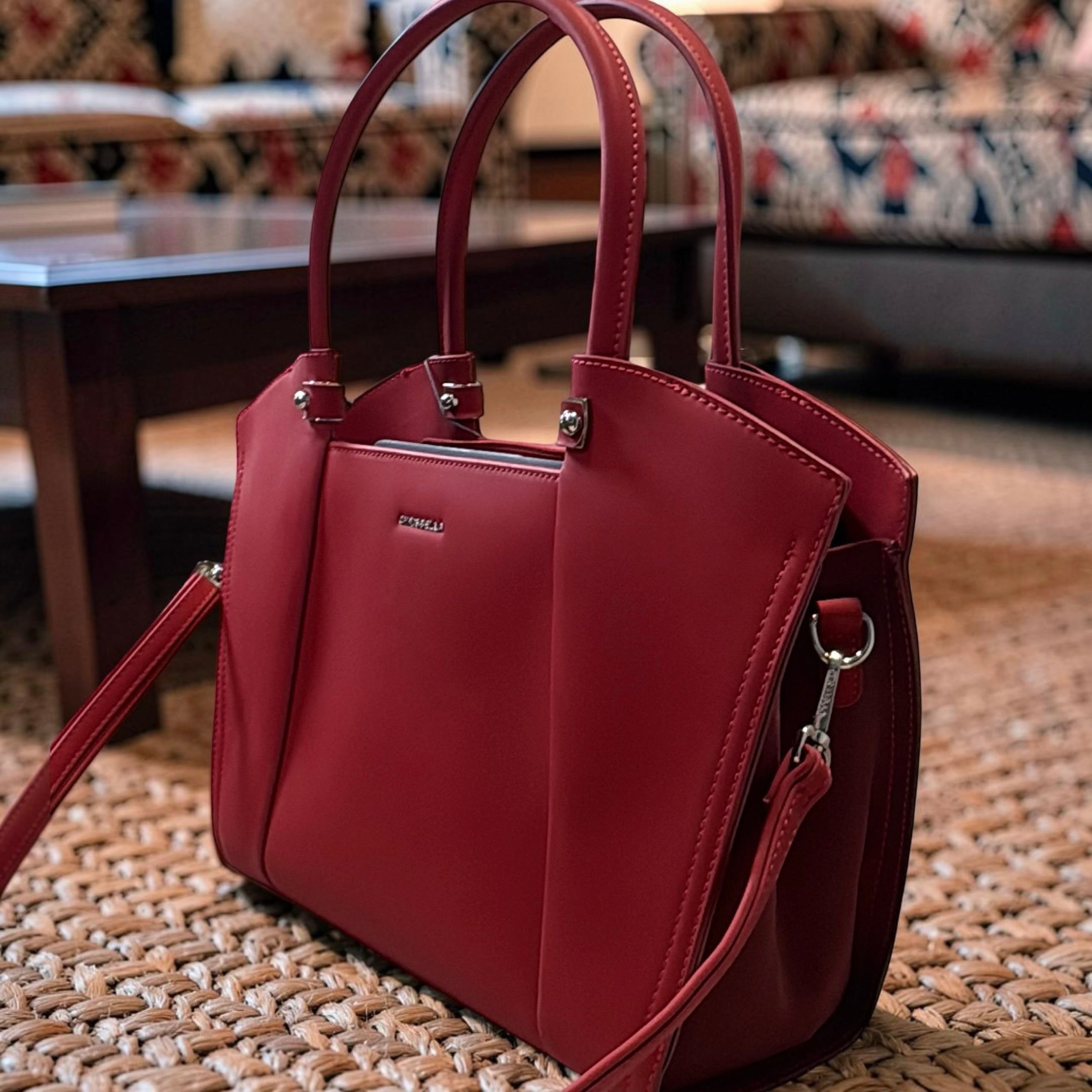 Chrisbella Large Winged Bag in Red