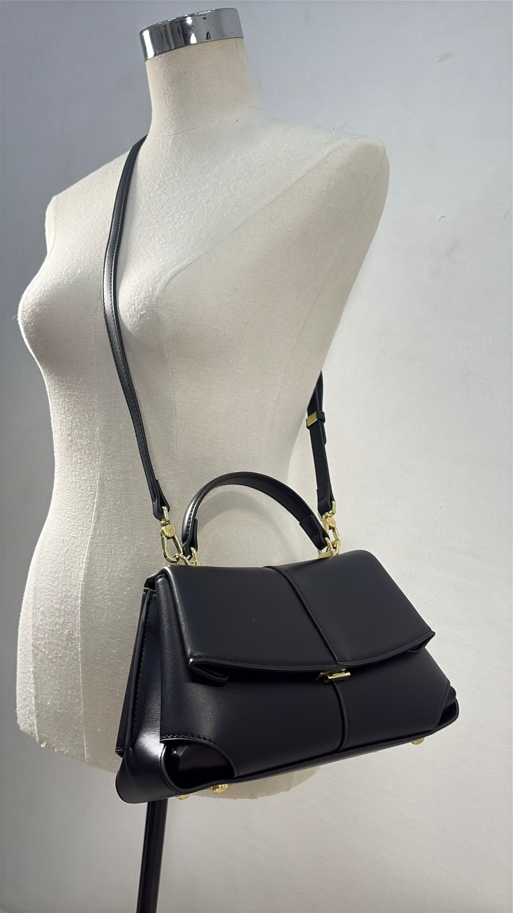 Versse Top Handle Small Bag in Black
