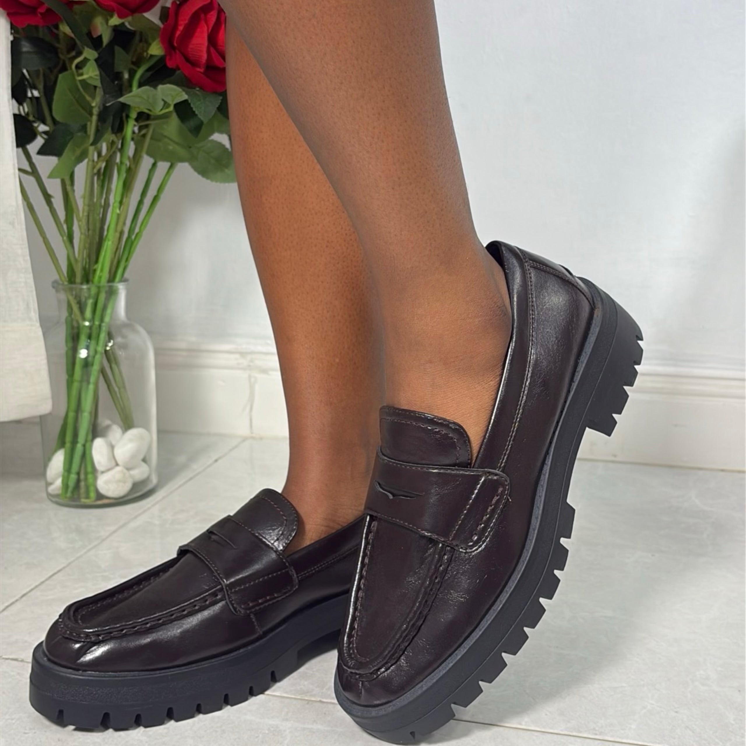 Reserved Loafers in Coffee