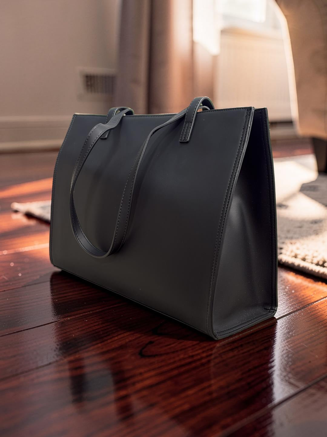 Chrisbella 3-in-1 Shoulder Bag in Black