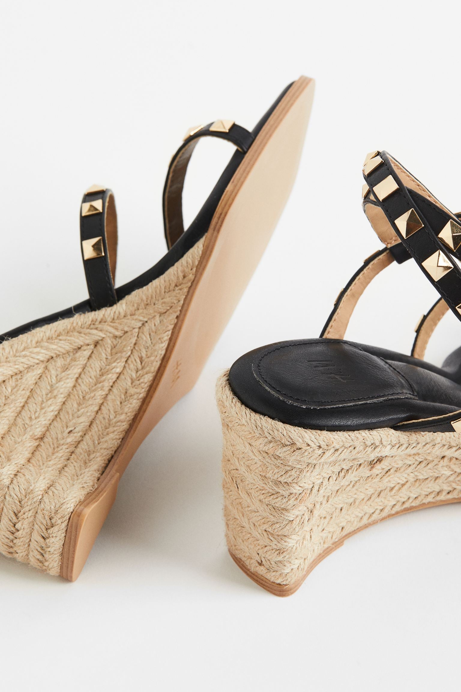 H & M BLACK MICRO STUD RAFFIA WEDGE SANDAL