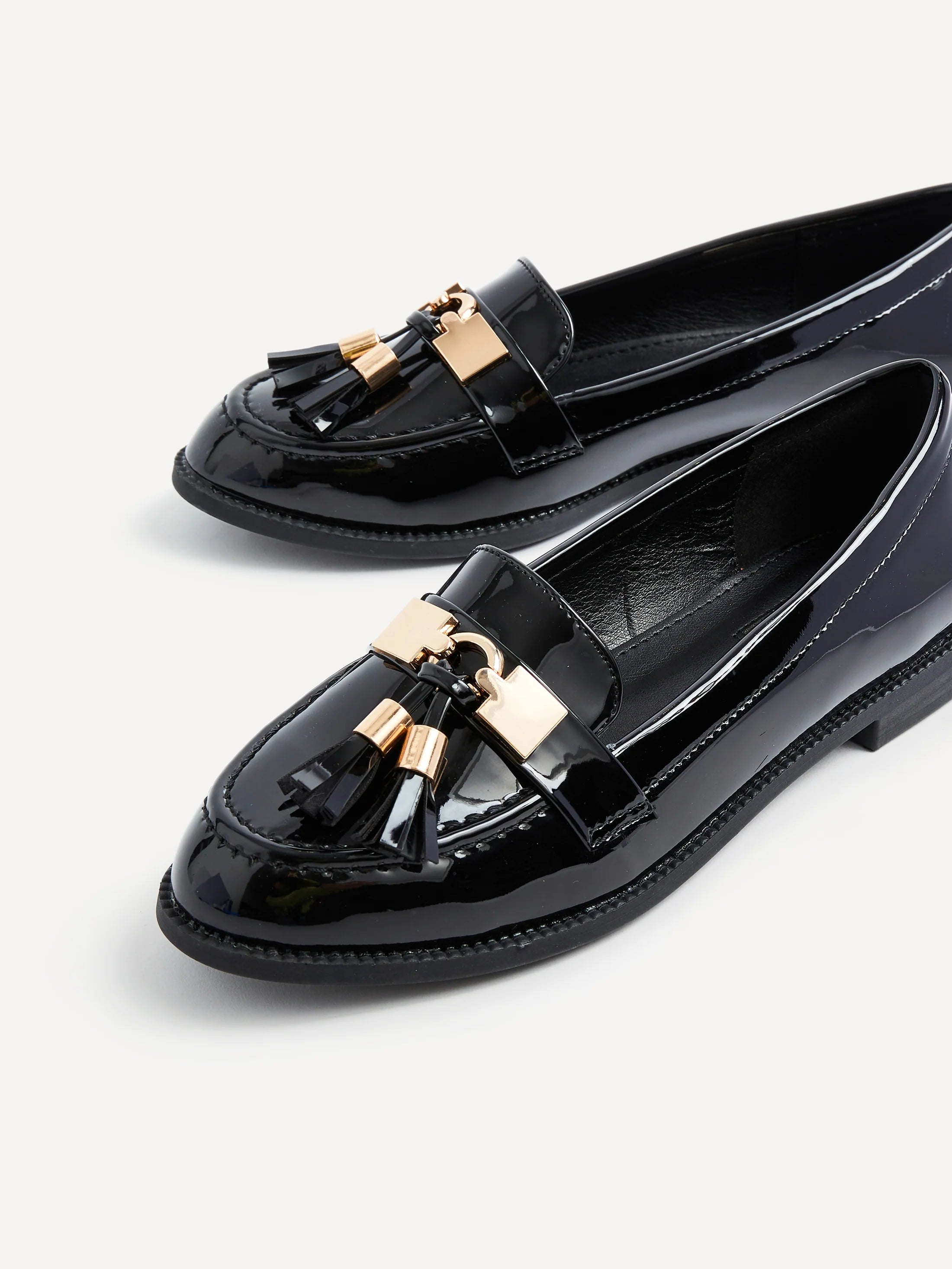 LINZI TONIA PATENT LOAFERS IN BLACK