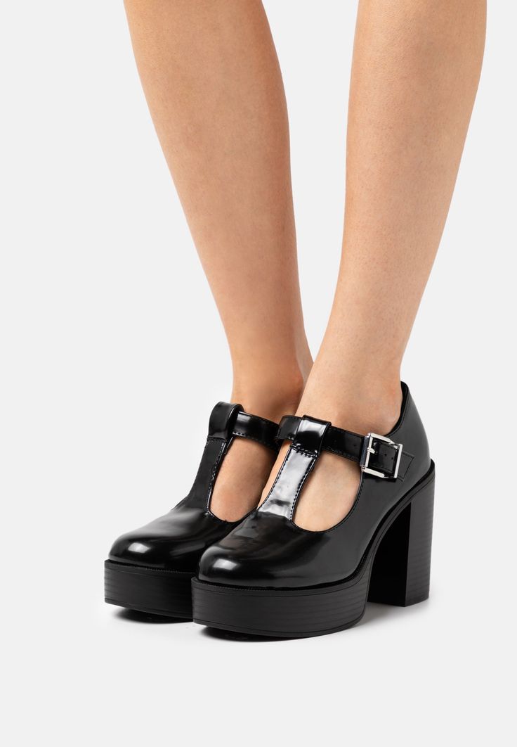 MADDEN GIRL PATENT LEATHER MARJANE SHOES IN BLACK