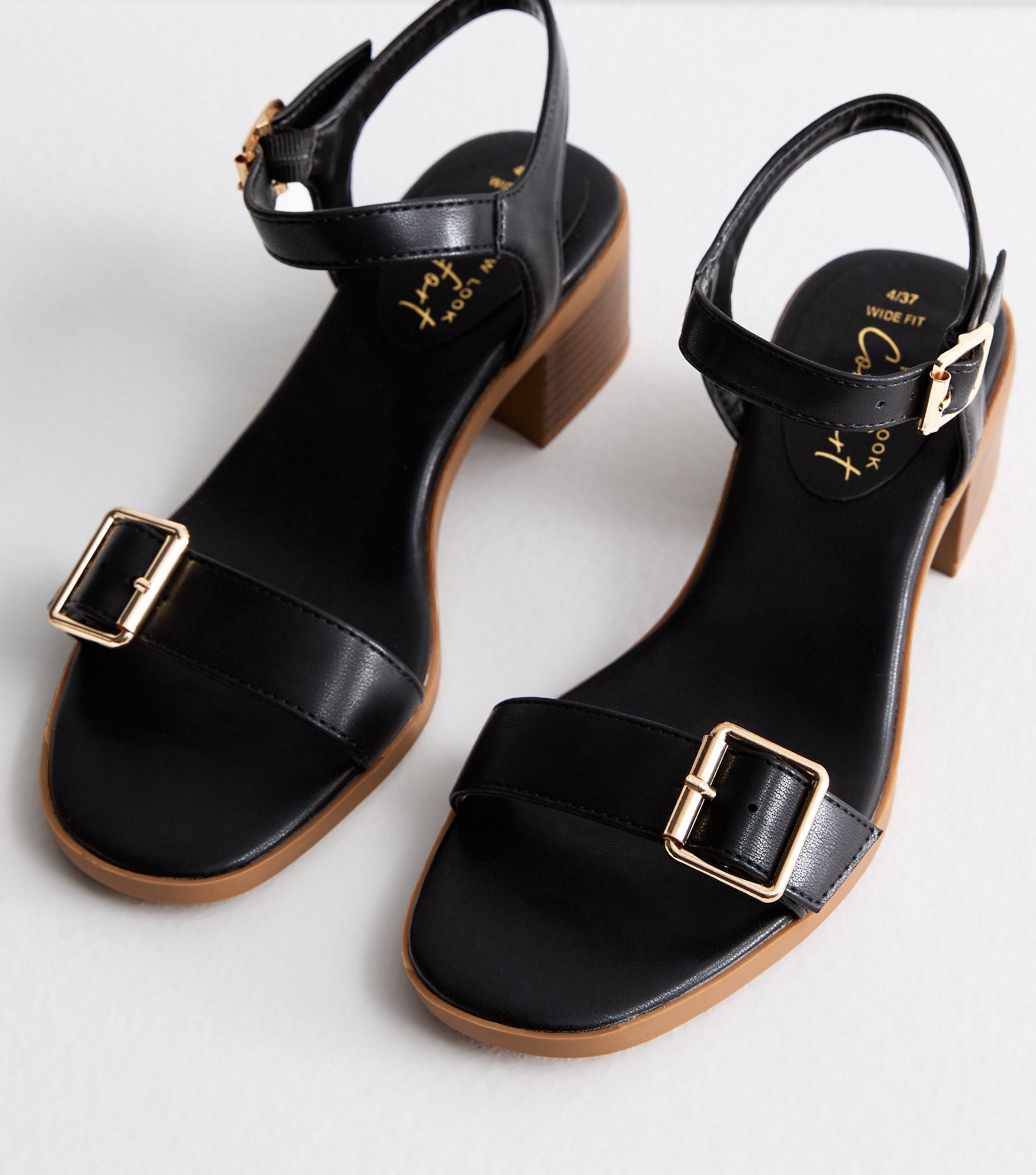 NEW LOOK BUCKLE DETAIL BLOCK HEEL SANDAL IN BLACK