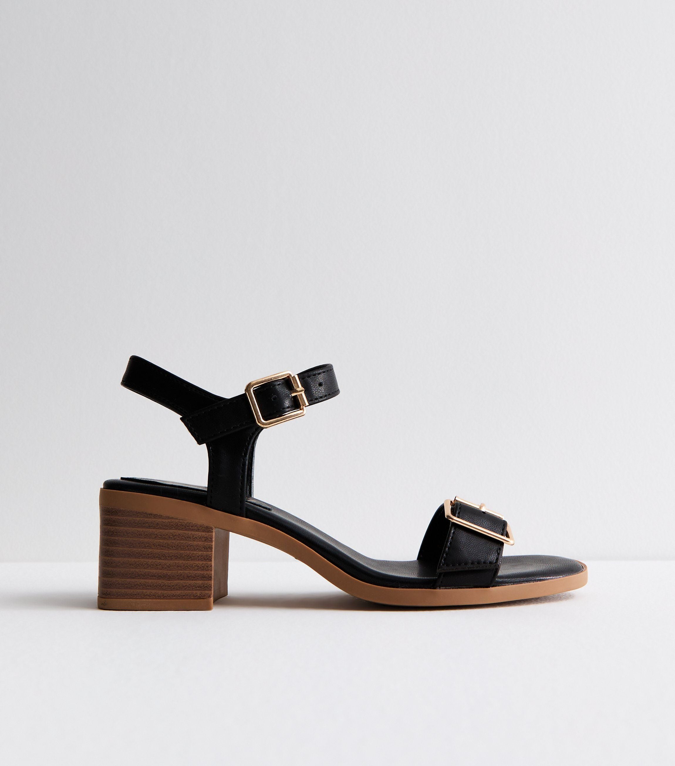 NEW LOOK BUCKLE DETAIL BLOCK HEEL SANDAL IN BLACK