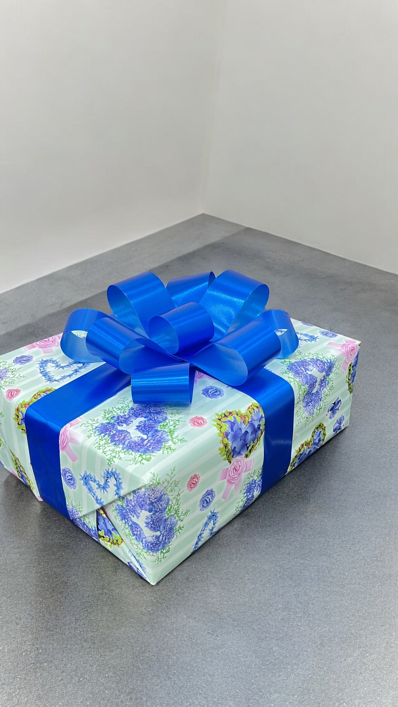 GIFT WRAPPING SERVICE