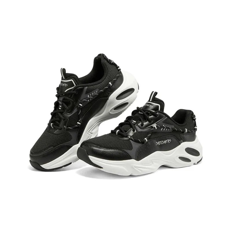 SKETCHERS SNEAKERS IN BLACK