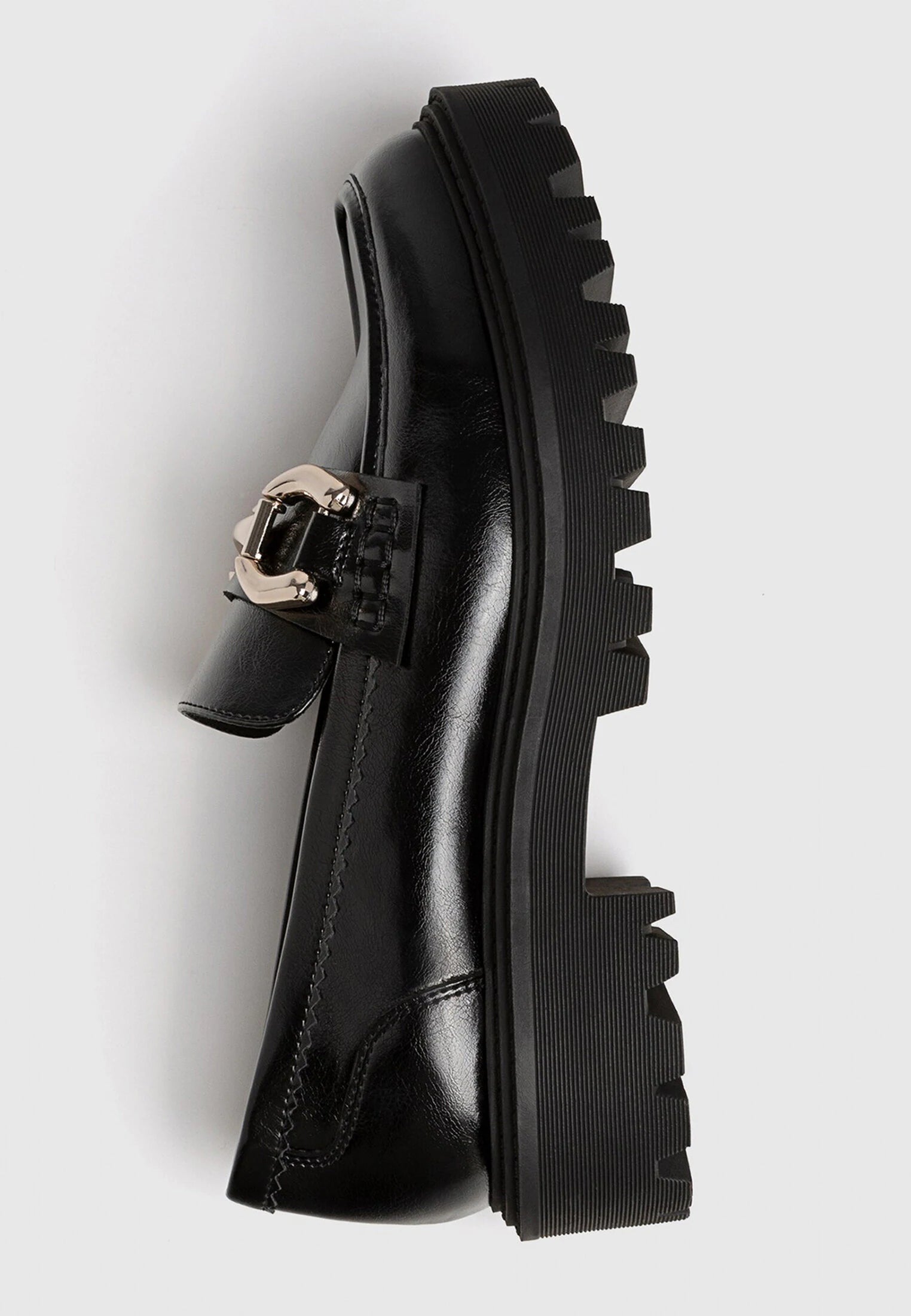 STRADIVARIUS BLACK BUCKLE DETAIL CHUNKY SHOES IN BLACK