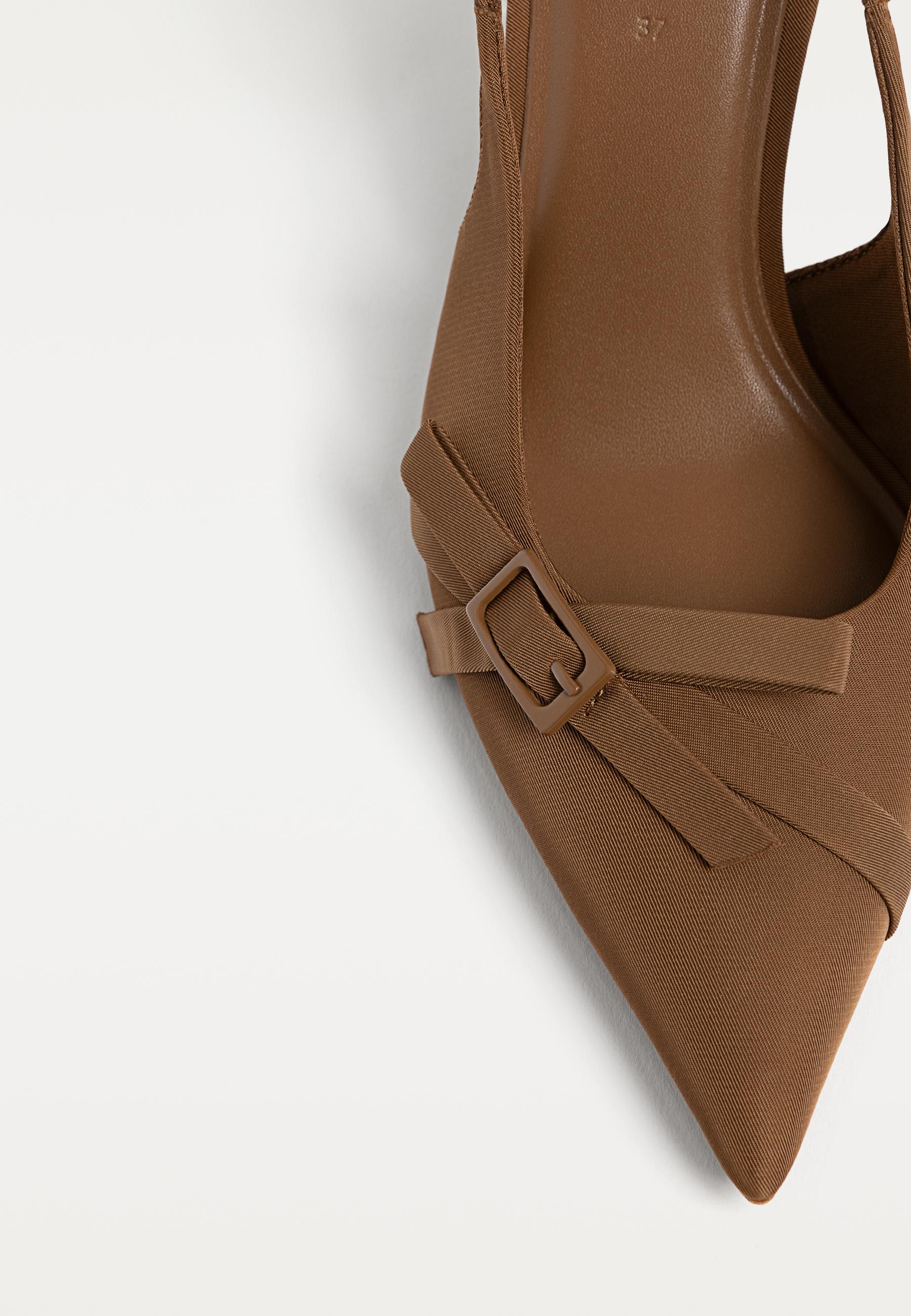 Stradivarius Ankle Strap Pointed Toe Pump in Coffee