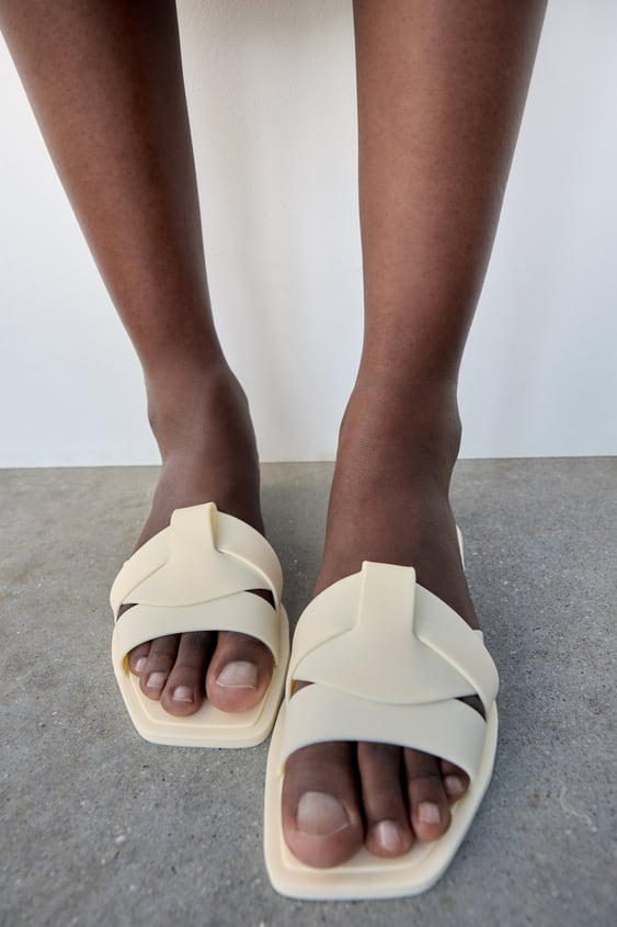 ZARA CREAM JELLY SLIDE SANDAL