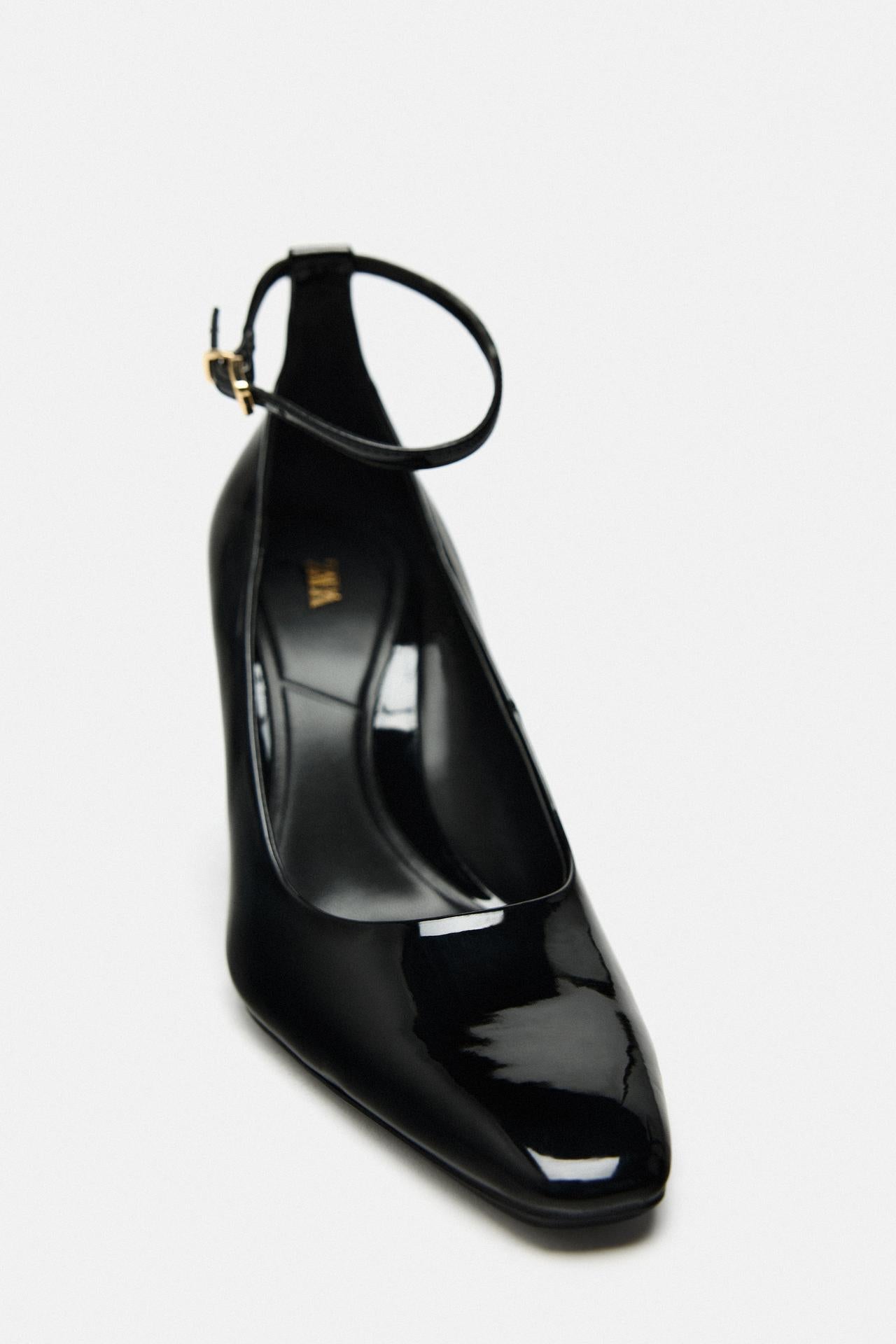 ZARA PATENT LEATHER SLIM BLOCK HEELS IN BLACK