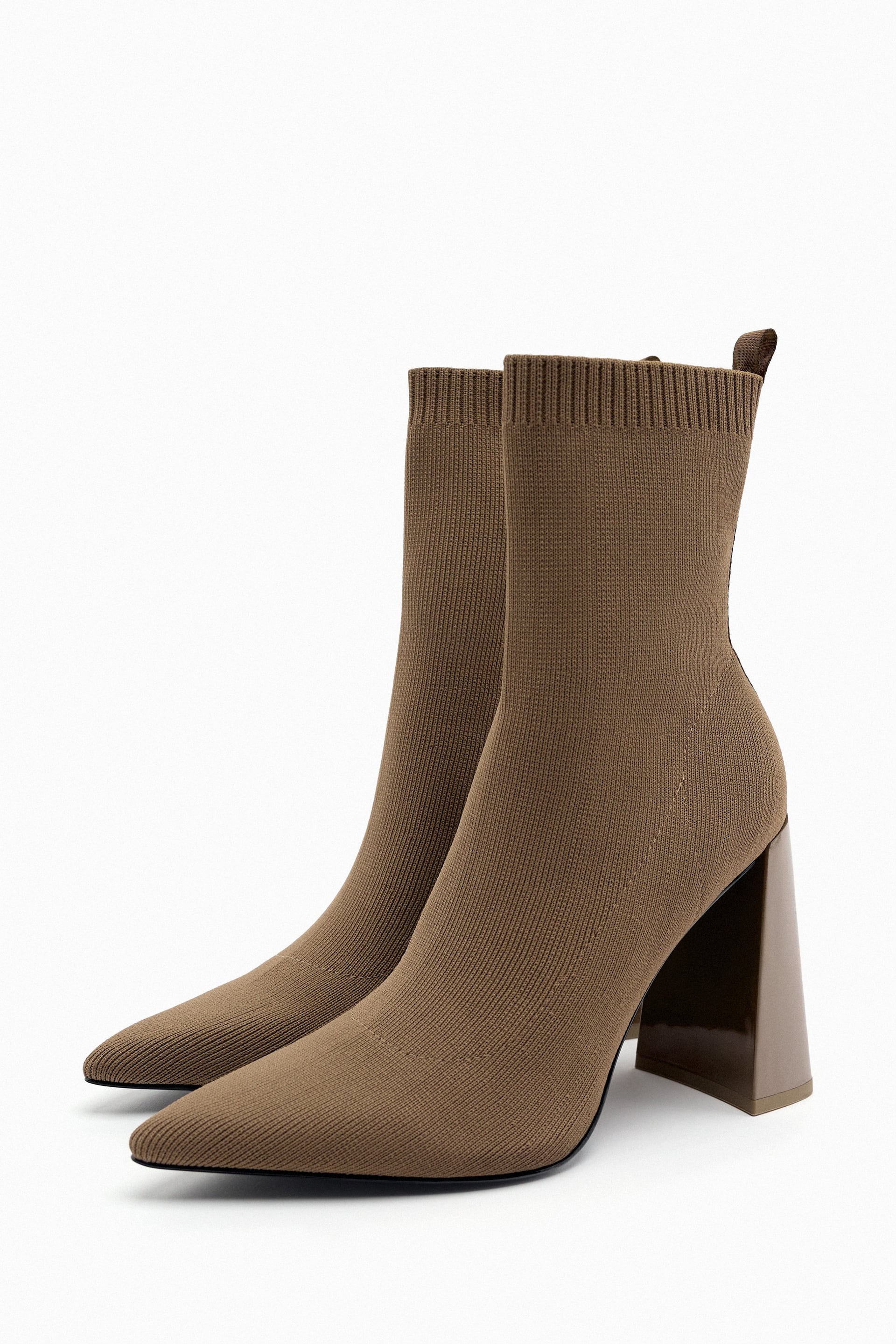 Zara elastic 2025 heeled booties