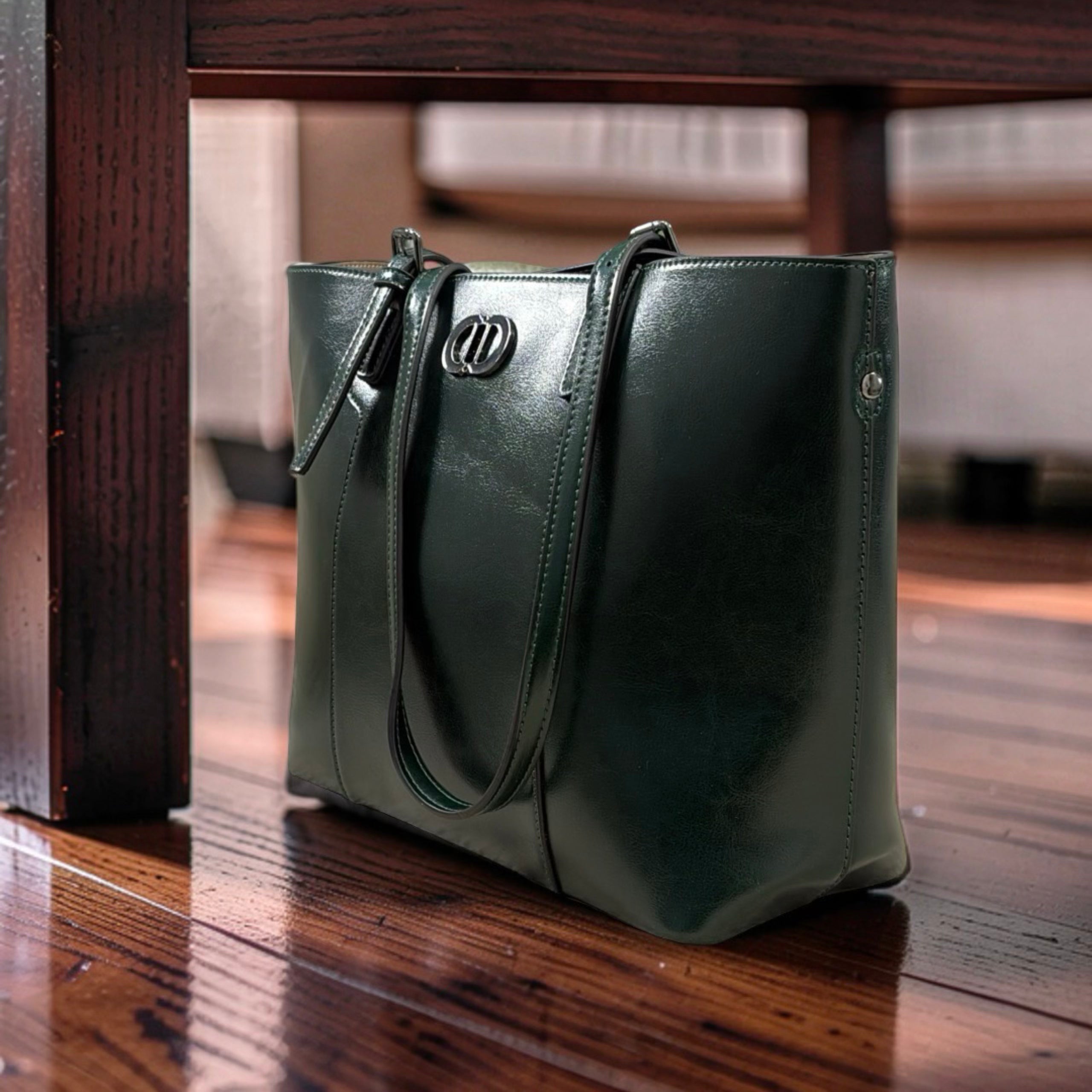 Holley Vivi Large Shoulder Bag in Green