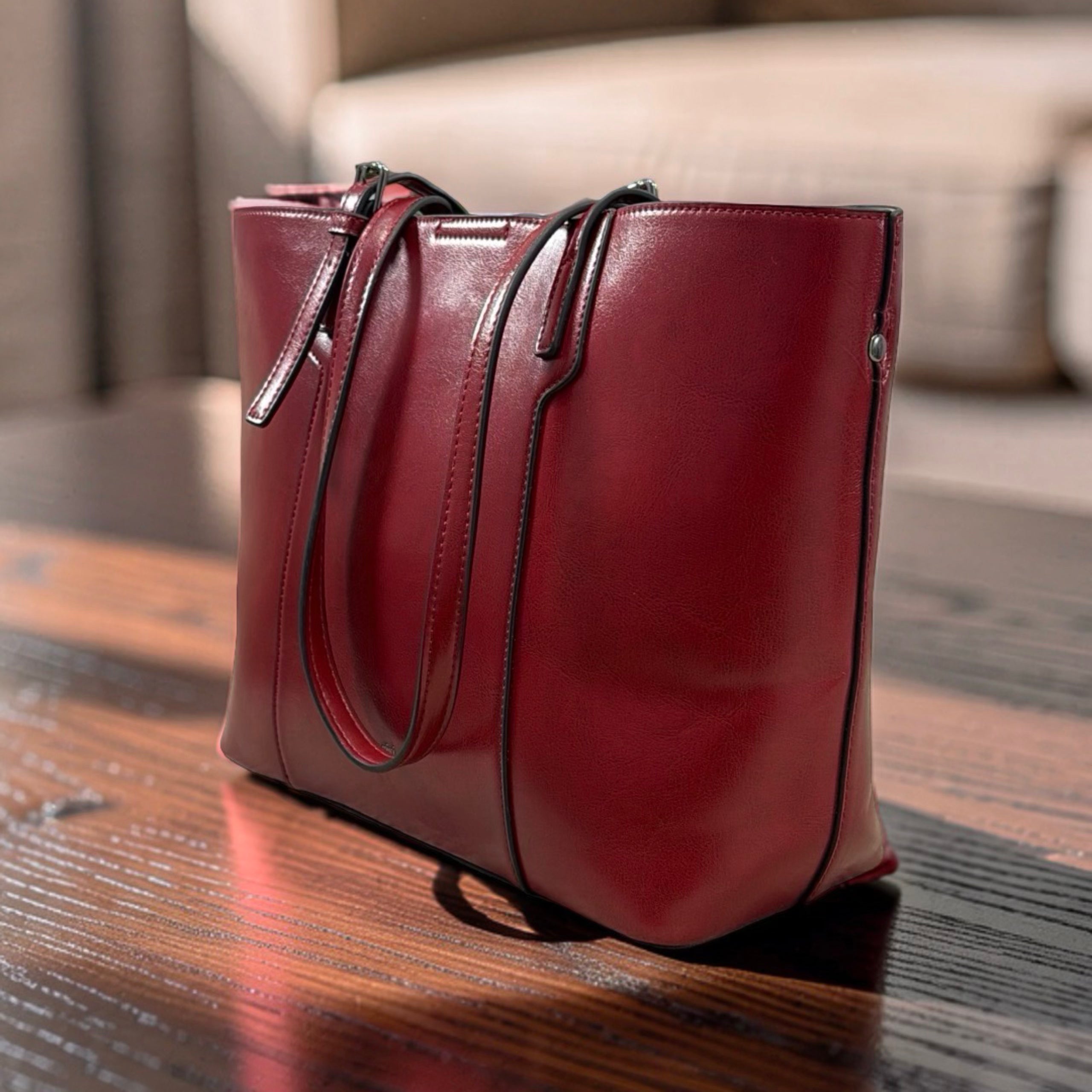Holley Vivi Large Shoulder Bag in Wine