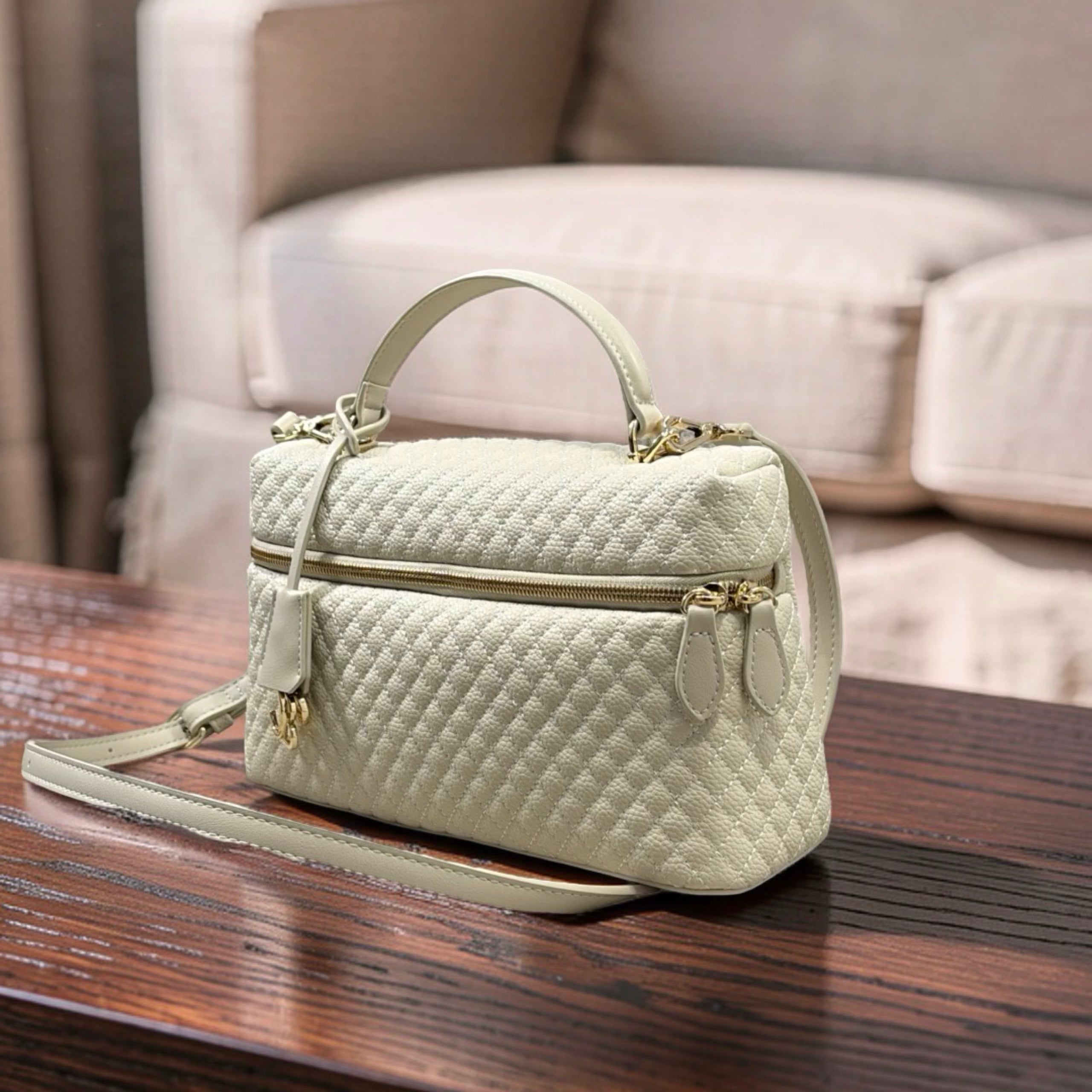 Chrisbella Top Handle textured leather Bag in Off-White