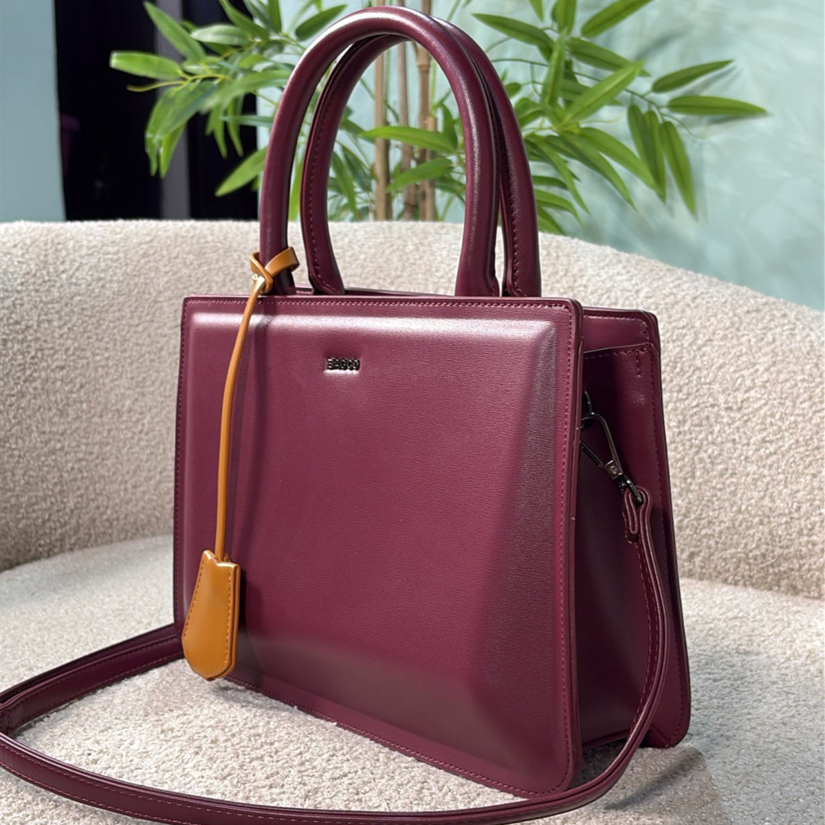 Bagco Medium Structured Bag in Burgundy
