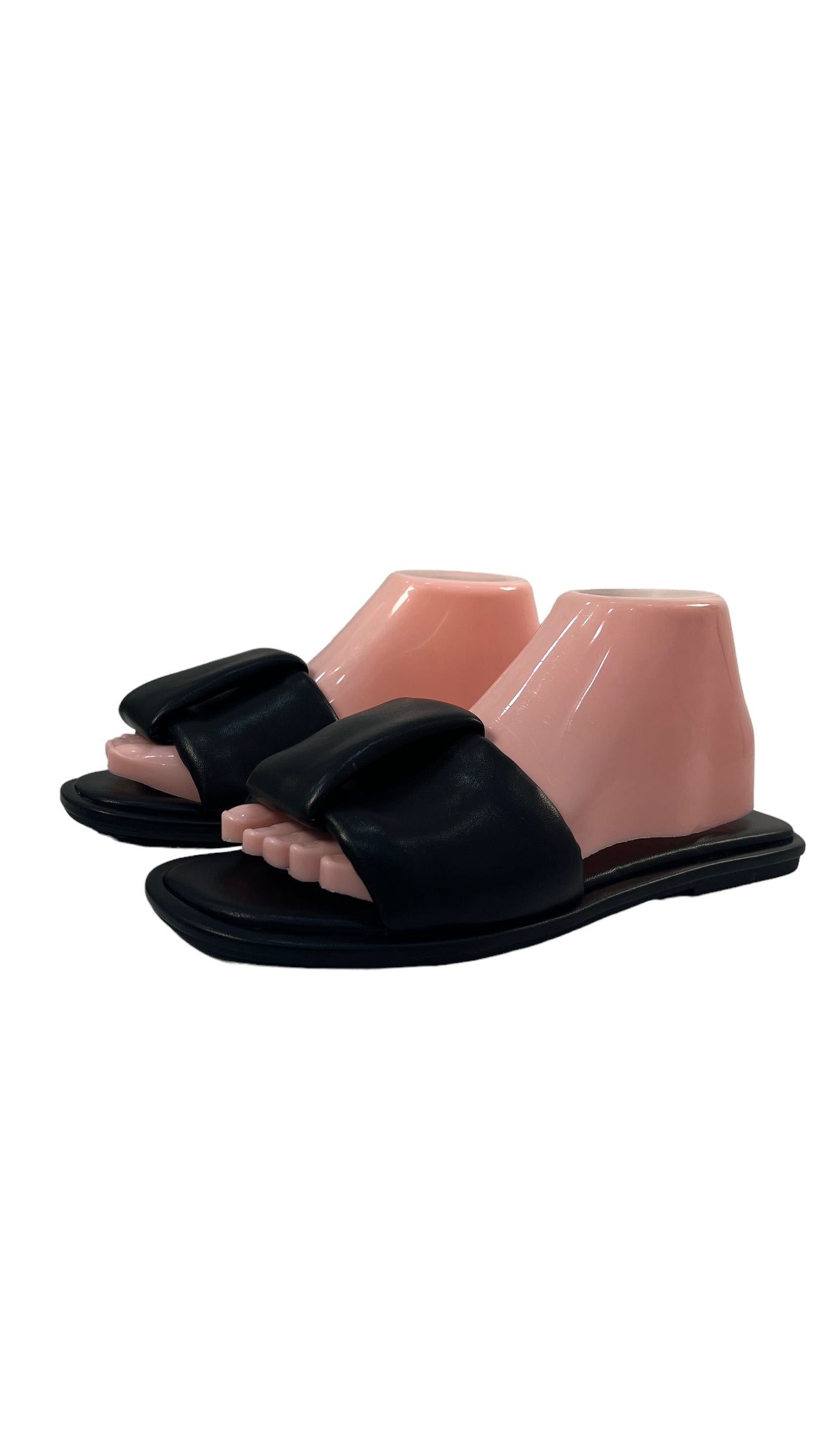 STEVE MADDEN BLACK PADDED SLIP-ONS