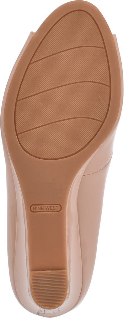 NINE WEST BLUSH PATENT PEEEP TOE WEDGE